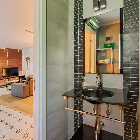 Liberdade Secret Garden * Лісабон